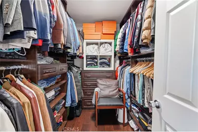 429 N Oakhurst Drive #301, Beverly Hills, CA 90210 - Photo 16