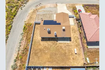 7881 Fernwood, California City, CA 93505 - Photo 34