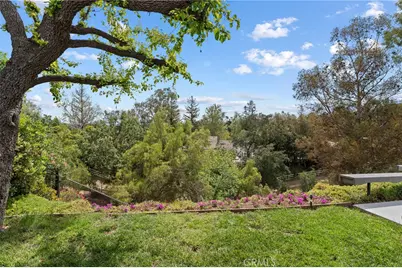 24736 Eilat Street, Woodland Hills, CA 91367 - Photo 4