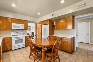 16102 Vincennes St, North Hills, CA 91343 - Photo 6