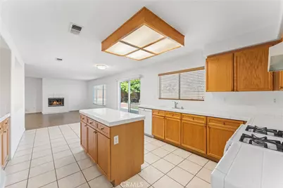 6717 Teasdale, Lancaster, CA 93536 - Photo 12