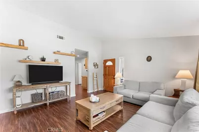 6205 Corinthian Pl, Lancaster, CA 93536 - Photo 10