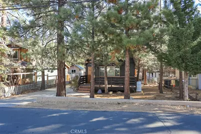 537 Vista Avenue, Sugarloaf, CA 92386 - Photo 2