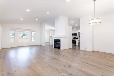 20049 Canyon View, Canyon Country, CA 91351 - Photo 2