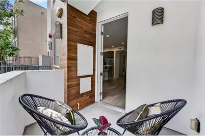 11912 Laurelwood Dr. #101, Studio City, CA 91604 - Photo 16