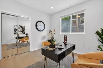11912 Laurelwood Dr. #101, Studio City, CA 91604 - Photo 16