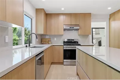 10526 Balcom, Granada Hills, CA 91344 - Photo 20