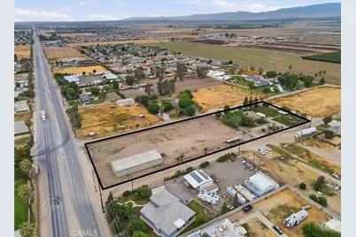 253 E McKee, Bakersfield, CA 93307 - Photo 18