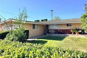 19239 Pleasantdale St, Canyon Country, CA 91351 - Photo 2