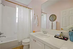 27018 Woodlands Dr, Valencia, CA 91355 - Photo 44