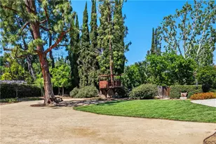 5823 Lubao Ave, Woodland Hills, CA 91367 - Photo 32