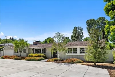 5823 Lubao Avenue, Woodland Hills, CA 91367 - Photo 2