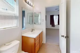7208 Nicobar Ct, Bakersfield, CA 93307 - Photo 36