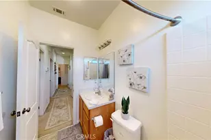 7208 Nicobar Ct, Bakersfield, CA 93307 - Photo 34