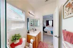 7208 Nicobar Ct, Bakersfield, CA 93307 - Photo 24