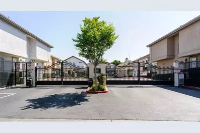 8554 Burnet Avenue #145, North Hills, CA 91343 - Photo 2