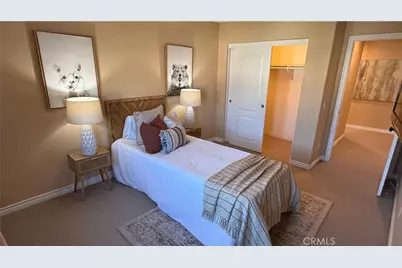 8501 Browns Creek, Canoga Park, CA 91304 - Photo 6