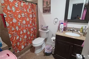 14265 Terrabella St Unit 48 Terrace, Panorama City, CA 91402 - Photo 8