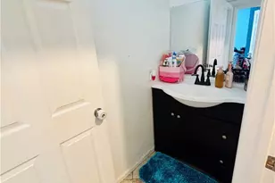 14265 Terrabella St Unit 48 Terrace, Panorama City, CA 91402 - Photo 16