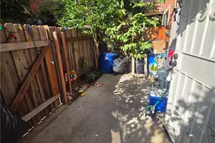 14265 Terrabella St Unit 48 Terrace, Panorama City, CA 91402 - Photo 4
