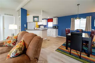 11401 Topanga Canyon, Chatsworth, CA 91311 - Photo 4