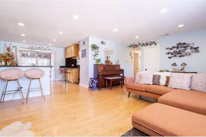 10454 Alabama, Chatsworth, CA 91311 - Photo 8