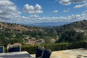 24823 Alexandra Ct, Calabasas, CA 91302 - Photo 26