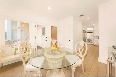 3546 Dixie Canyon Pl, Sherman Oaks, CA 91423 - Photo 4