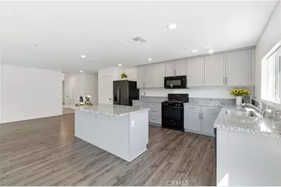 44745 Aspen St, Lancaster, CA 93535 - Photo 10