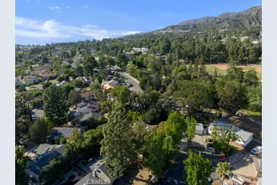 4635 Willalee Avenue, La Crescenta, CA 91214 - Photo 40