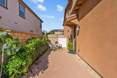 24557 Rosette, Valencia, CA 91354 - Photo 42