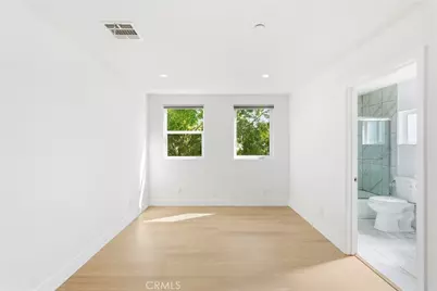 4455 Colfax Avenue, Studio City, CA 91602 - Photo 8