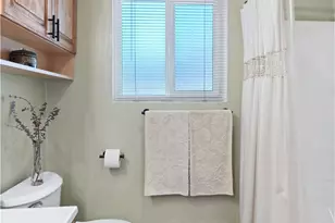 17041 Roscoe Blvd, Northridge, CA 91325 - Photo 18