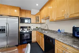 17041 Roscoe Blvd, Northridge, CA 91325 - Photo 8
