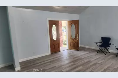 295 Sparks, Bakersfield, CA 93307 - Photo 8