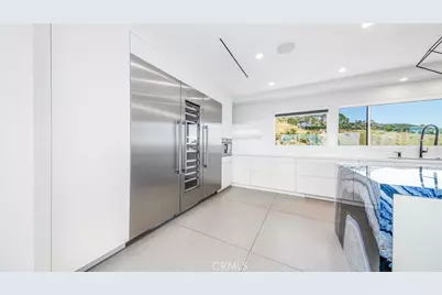 1001 Via Alta, Burbank, CA 91501 - Photo 8