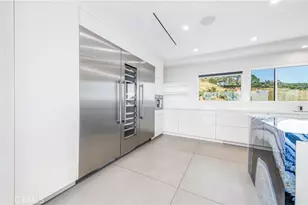 1001 Via Alta, Burbank, CA 91501 - Photo 8