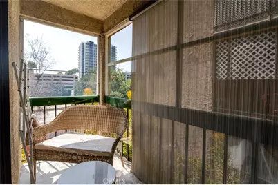 330 Burchett Street #206, Glendale, CA 91203 - Photo 32