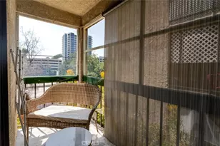 330 Burchett St, Glendale, CA 91203 - Photo 32