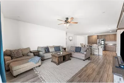 5645 W Avenue J15, Lancaster, CA 93536 - Photo 12
