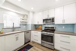 14238 Dickens, Sherman Oaks, CA 91423 - Photo 12