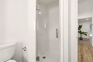 14238 Dickens, Sherman Oaks, CA 91423 - Photo 6