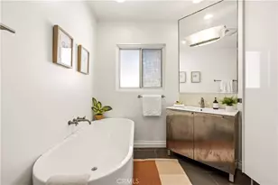 14238 Dickens, Sherman Oaks, CA 91423 - Photo 24