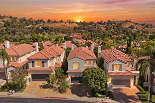 24813 Calle Cedro, Calabasas, CA 91302 - Photo 4