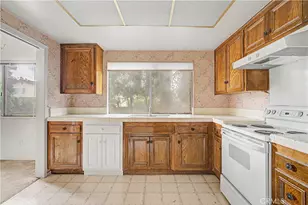 15628 Lancelot Ave, Norwalk, CA 90650 - Photo 4