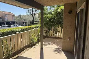 351 Chestnut Hill Ct, Thousand Oaks, CA 91360 - Photo 8