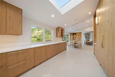 3636 Camino De La Cumbre, Sherman Oaks, CA 91423 - Photo 22