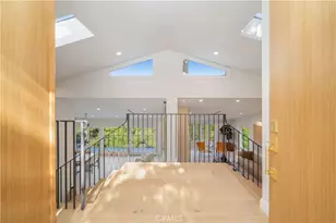 3636 Camino de la Cumbre, Sherman Oaks, CA 91423 - Photo 8