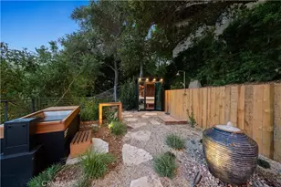 3636 Camino de la Cumbre, Sherman Oaks, CA 91423 - Photo 54