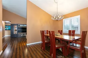 20925 Almazan Rd, Woodland Hills, CA 91364 - Photo 6